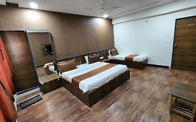 Hotel Nova Prime Ahmedabad